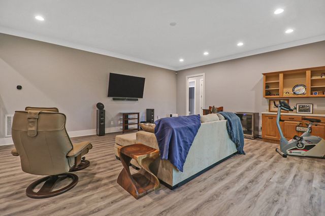 142 Pineridge Loop, Crossville, TN 38558