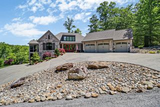 142 Pineridge Loop, Crossville, TN 38558