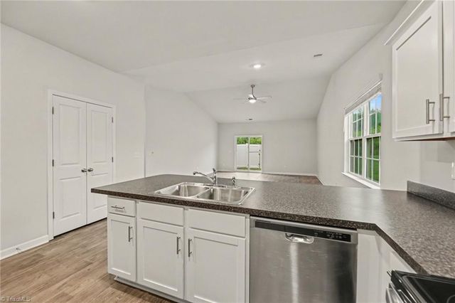 282 Sparrow Lane, Lexington, NC 27295