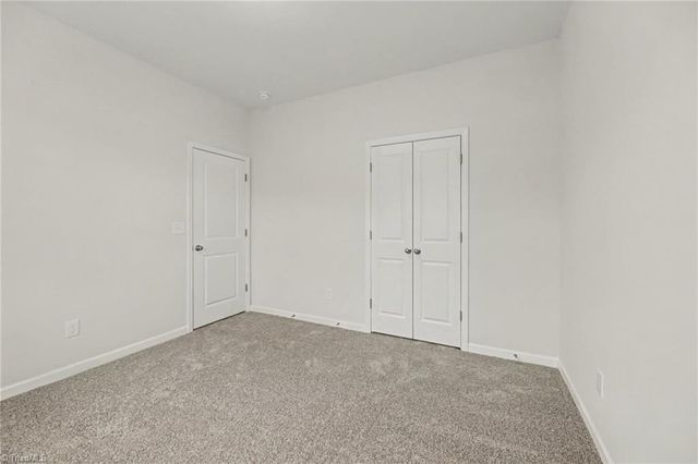 282 Sparrow Lane, Lexington, NC 27295