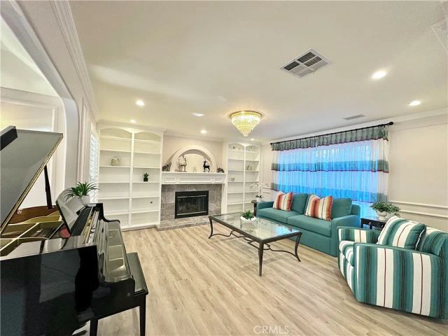 4751 Glen Ivy Street, La Verne, CA 91750