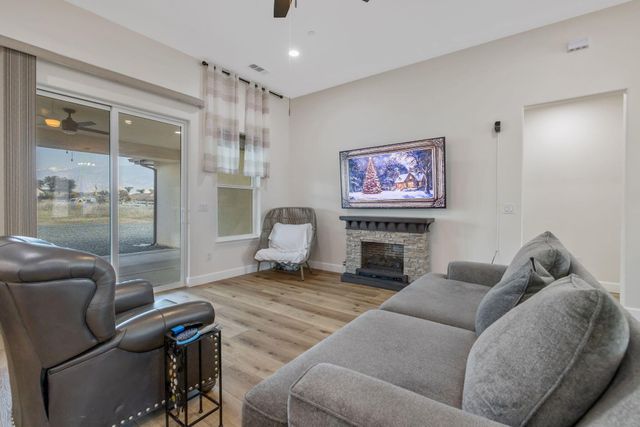 17044 Coyote Drive, Springville, CA 93265