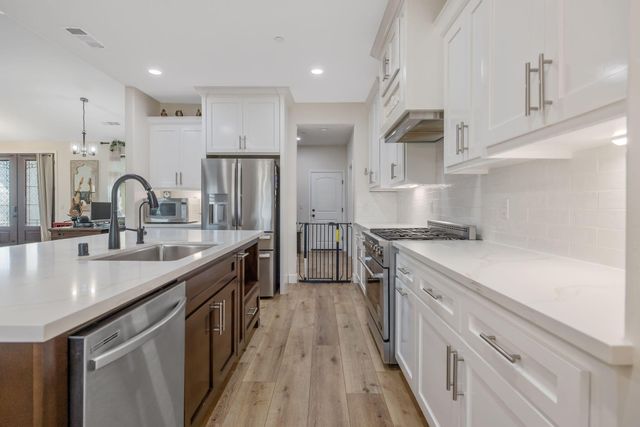 17044 Coyote Drive, Springville, CA 93265