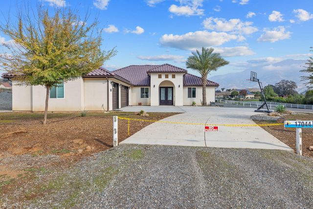 17044 Coyote Drive, Springville, CA 93265