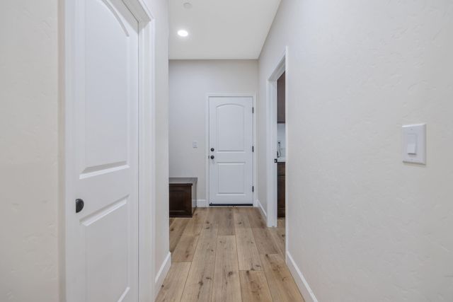 17044 Coyote Drive, Springville, CA 93265