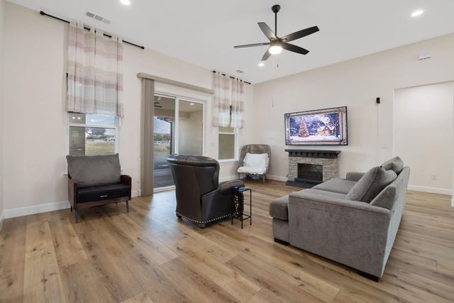 17044 Coyote Drive, Springville, CA 93265