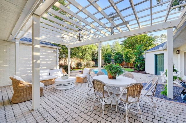 6159 Doliver Drive, Houston, TX 77057