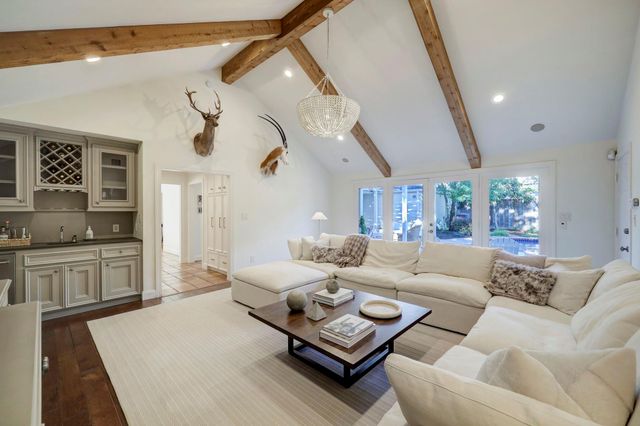 6159 Doliver Drive, Houston, TX 77057