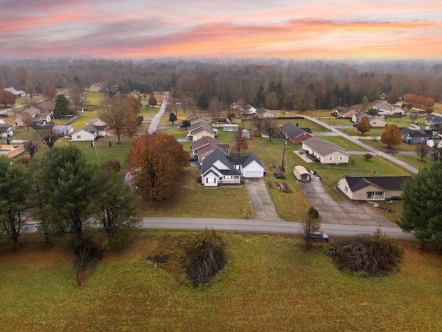 3033 Clear Springs Drive, London, KY 40744