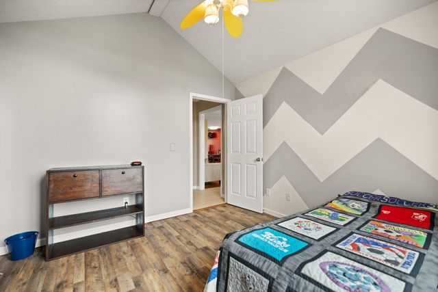 3033 Clear Springs Drive, London, KY 40744