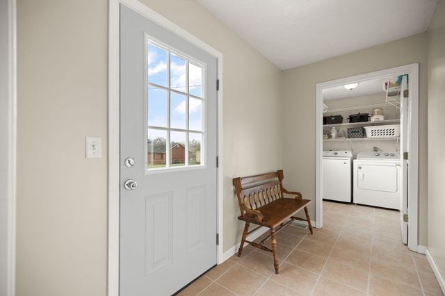 3033 Clear Springs Drive, London, KY 40744