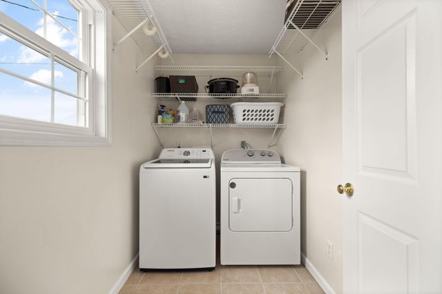 3033 Clear Springs Drive, London, KY 40744