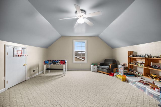 3033 Clear Springs Drive, London, KY 40744