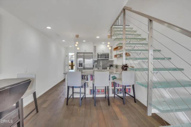 273 E Surfside Drive, Port Hueneme, CA 93041