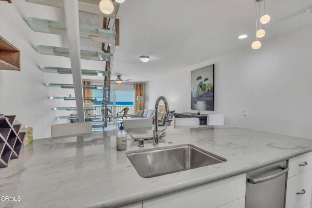 273 E Surfside Drive, Port Hueneme, CA 93041