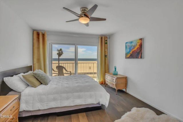 273 E Surfside Drive, Port Hueneme, CA 93041