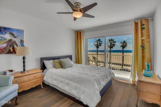 273 E Surfside Drive, Port Hueneme, CA 93041