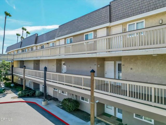 273 E Surfside Drive, Port Hueneme, CA 93041
