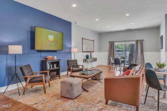 273 E Surfside Drive, Port Hueneme, CA 93041