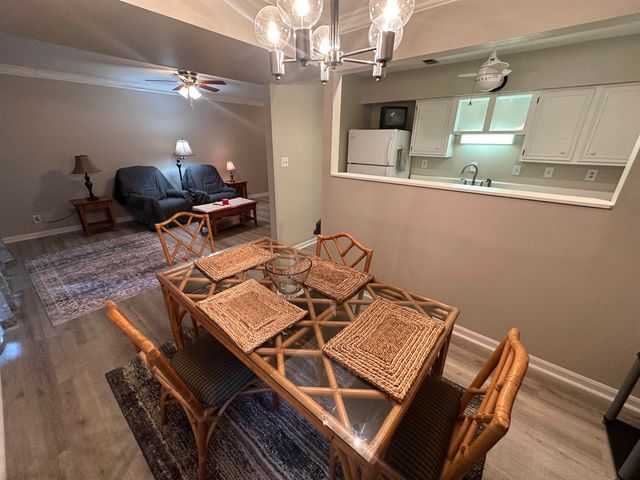 10301 N Kings Hwy Apt 15-6, Myrtle Beach, SC 29572