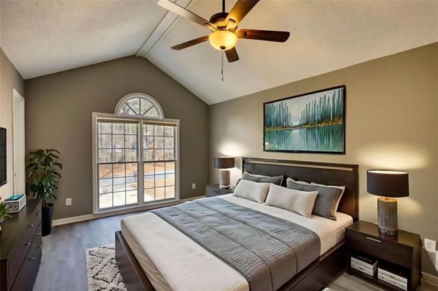 1067 Brookview Lane, Hampton, GA 30228