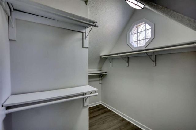 1067 Brookview Lane, Hampton, GA 30228