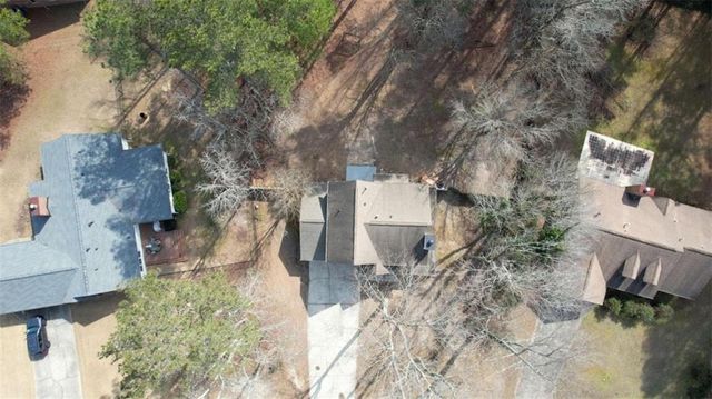 1067 Brookview Lane, Hampton, GA 30228