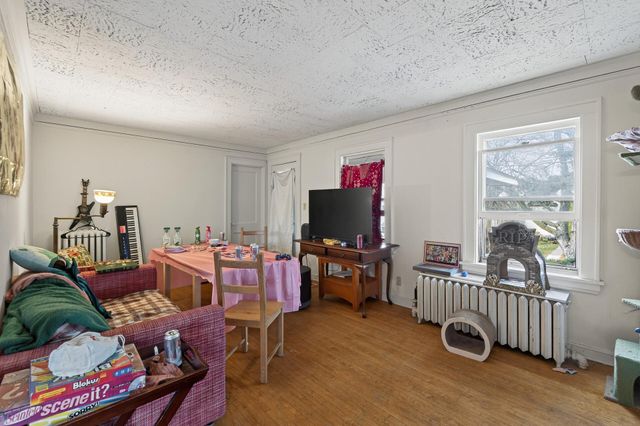 1034 14th Avenue SE, Minneapolis, MN 55414