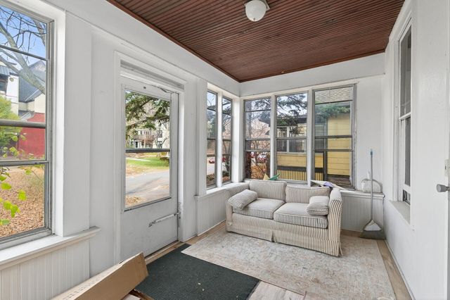 1034 14th Avenue SE, Minneapolis, MN 55414