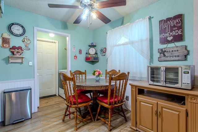 5618 Cedar Ridge Drive, Enid, OK 73703