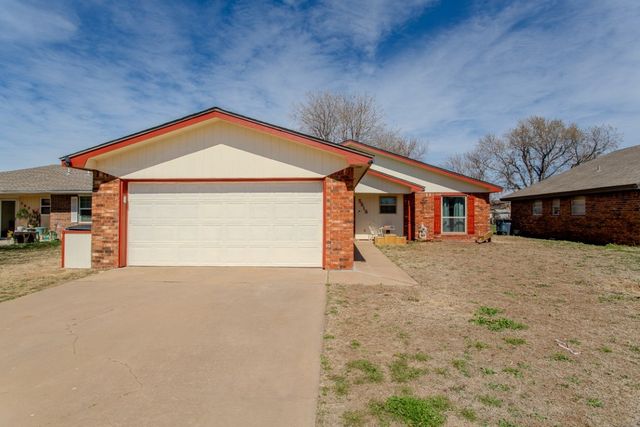 5618 Cedar Ridge Drive, Enid, OK 73703