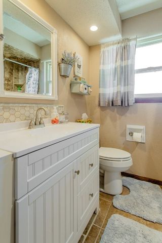 5618 Cedar Ridge Drive, Enid, OK 73703