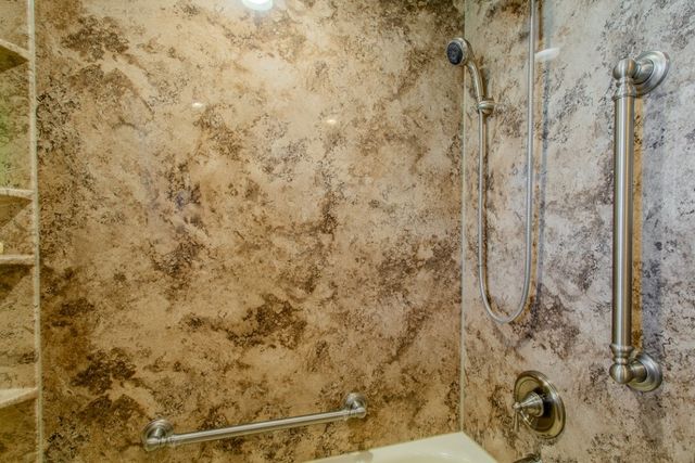 5618 Cedar Ridge Drive, Enid, OK 73703
