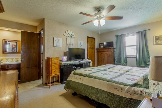 5618 Cedar Ridge Drive, Enid, OK 73703