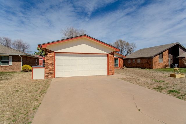 5618 Cedar Ridge Drive, Enid, OK 73703
