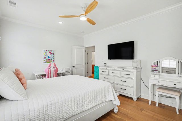 2075 Summer Rose Ln., Myrtle Beach, SC 29579