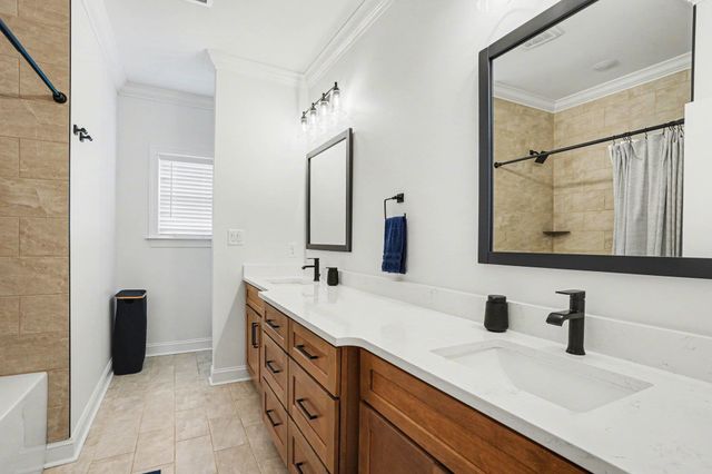 2075 Summer Rose Ln., Myrtle Beach, SC 29579