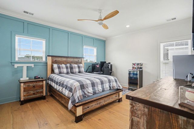 2075 Summer Rose Ln., Myrtle Beach, SC 29579