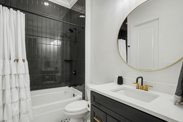 2075 Summer Rose Ln., Myrtle Beach, SC 29579