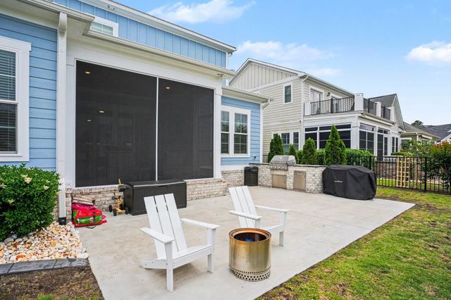 2075 Summer Rose Ln., Myrtle Beach, SC 29579