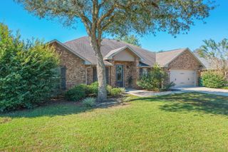 4675 Chanteuse Parkway, Crestview, FL 32539