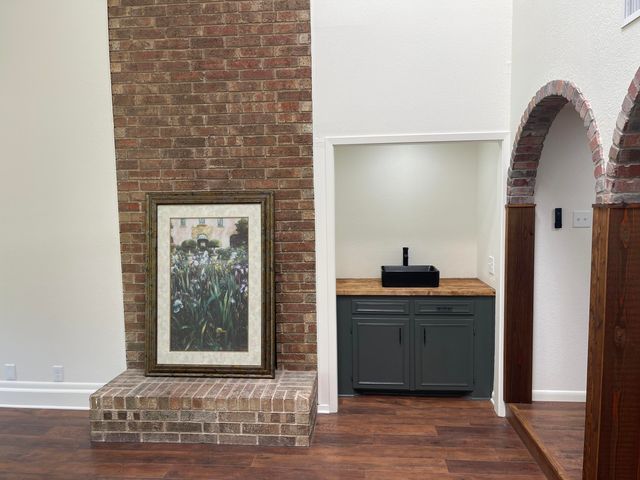 4221 Riverbend Drive, San Angelo, TX 76903