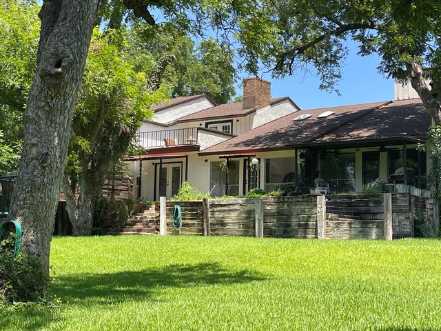 4221 Riverbend Drive, San Angelo, TX 76903