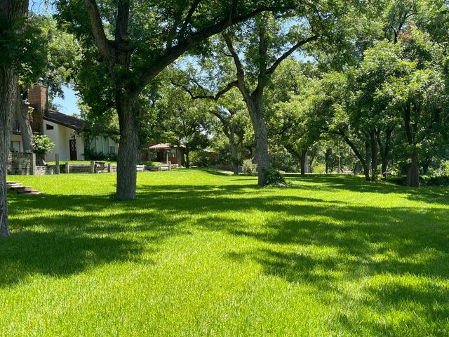 4221 Riverbend Drive, San Angelo, TX 76903