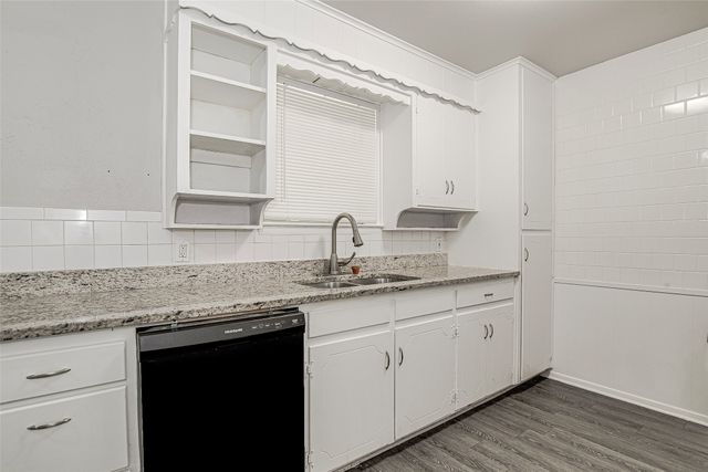 509 Branch Circle W, White Settlement, TX 76108