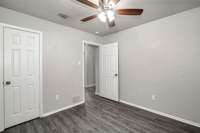 509 Branch Circle W, White Settlement, TX 76108