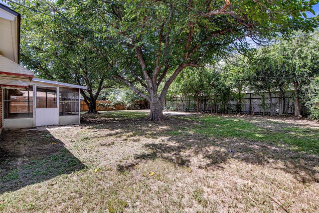 509 Branch Circle W, White Settlement, TX 76108