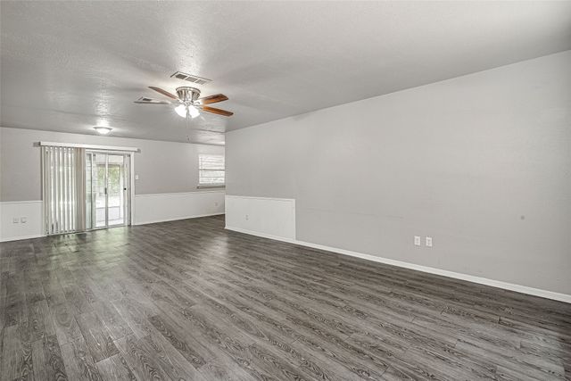 509 Branch Circle W, White Settlement, TX 76108
