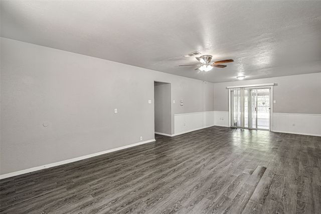 509 Branch Circle W, White Settlement, TX 76108