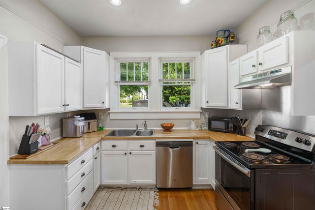 123 W Main Street, Duncan, SC 29334
